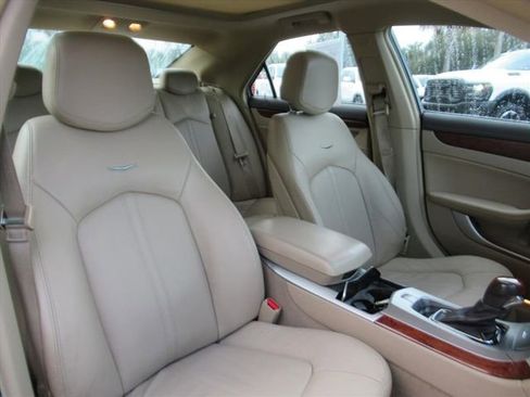 Used 2011 Cadillac CTS Premium image 8