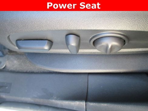 Certified 2024 GMC Terrain AT4 image 22