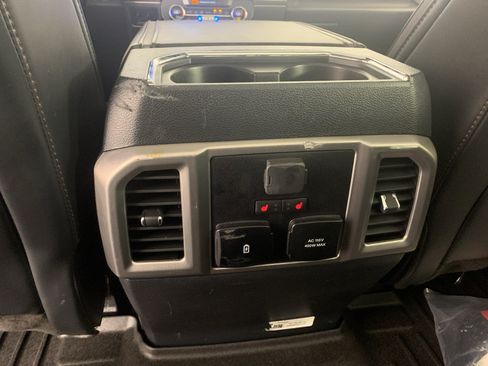 Used 2022 Ford F350 Platinum AWD/4WD image 32