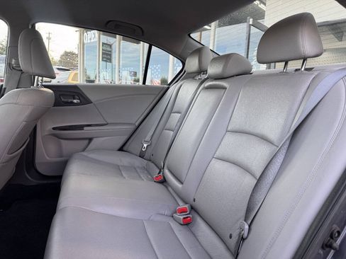 Used 2015 Honda Accord EX-L image 23
