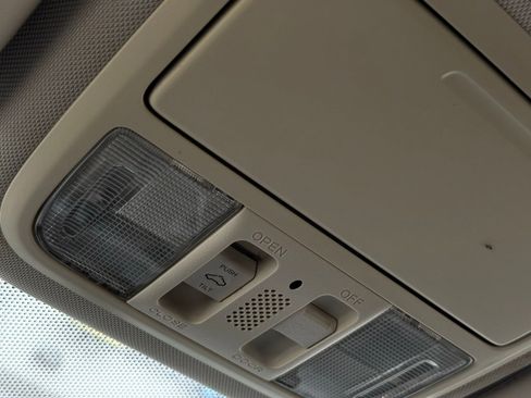 Used 2012 Honda CR-V EX-L image 36