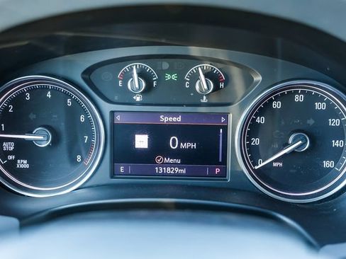 Used 2022 Buick Enclave Essence w/ Experience Buick Package AWD/4WD image 28