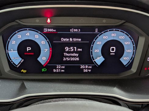 New 2025 Audi Q3 2.0T Premium image 15