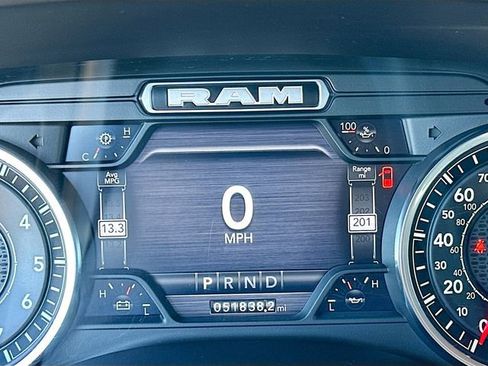 Used 2024 RAM 2500 Big Horn w/ Safety Group image 12