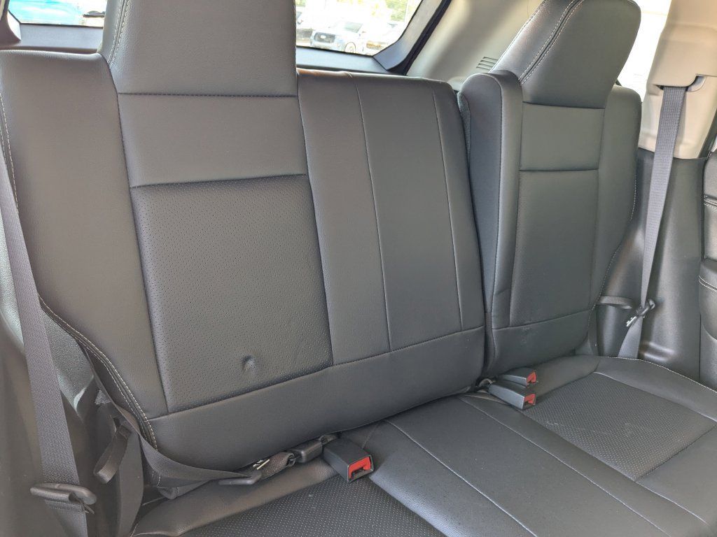 Used 2016 Jeep Compass High Altitude AWD/4WD image 29