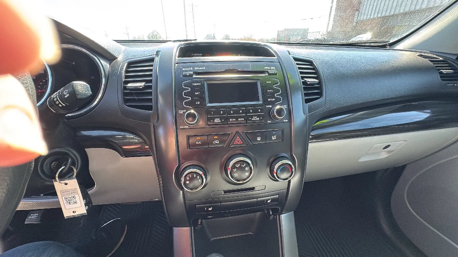 Used 2011 Kia Sorento LX w/ Convenience Pkg FWD image 20