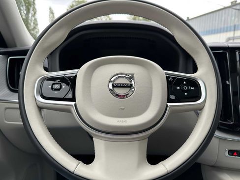 New 2025 Volvo XC60 B5 Ultra w/ Protection Package Premier image 24