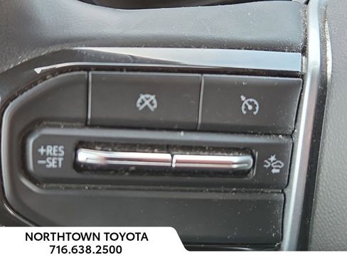 Used 2023 Chevrolet Colorado LT w/ LT Convenience Package II image 21