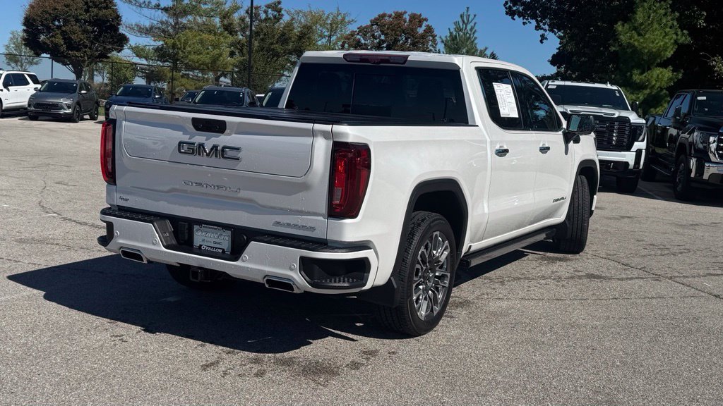 Used 2023 GMC Sierra 1500 Denali Ultimate AWD/4WD image 2