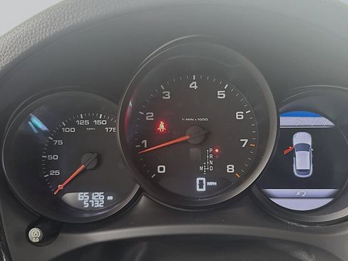 Used 2018 Porsche Macan image 12