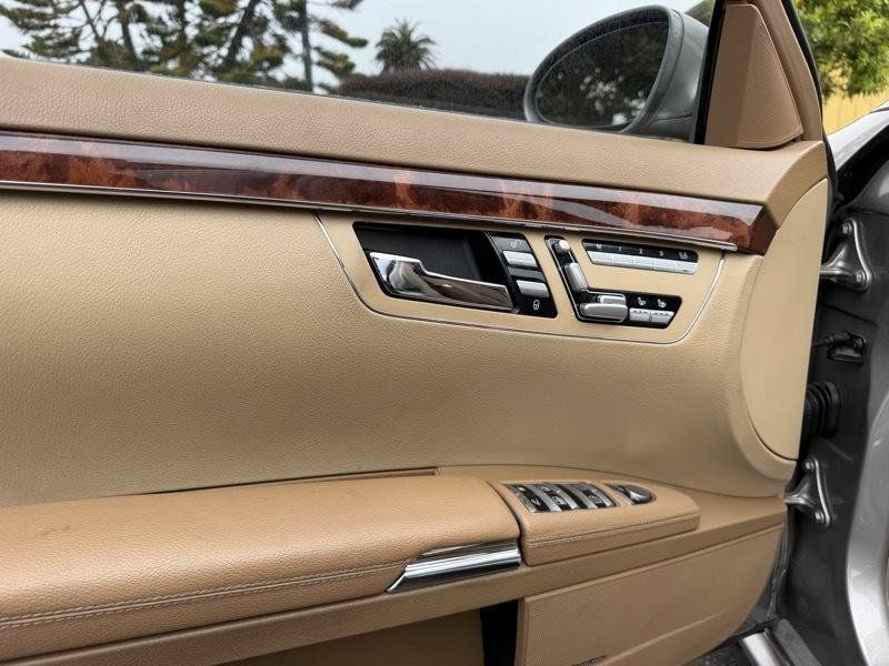 Used 2008 Mercedes-Benz S 550 image 29