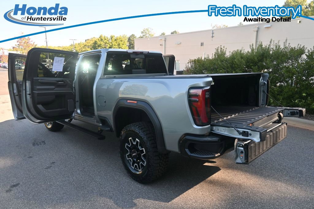 Used 2024 GMC Sierra 2500 AT4X AWD/4WD image 22