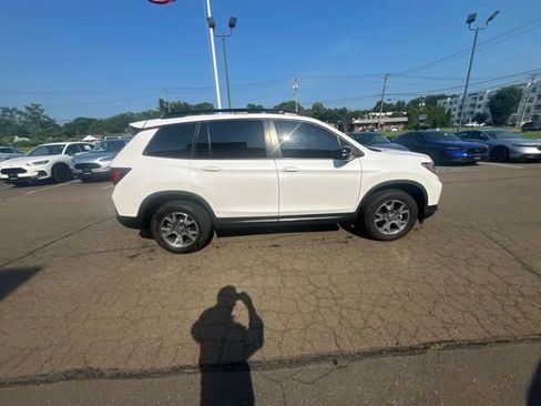 Used 2023 Honda Passport TrailSport image 18