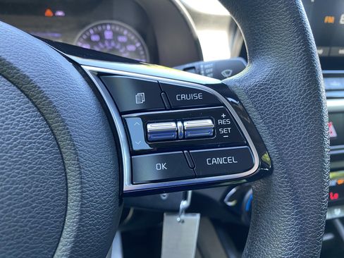 Used 2019 Kia Forte LXS FWD image 19