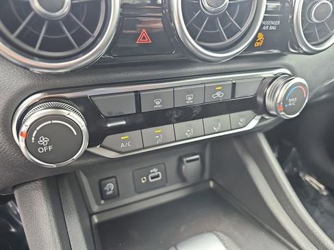 New 2025 Nissan Sentra S image 25