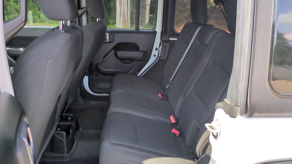 Used 2023 Jeep Wrangler Unlimited Sport AWD/4WD image 14