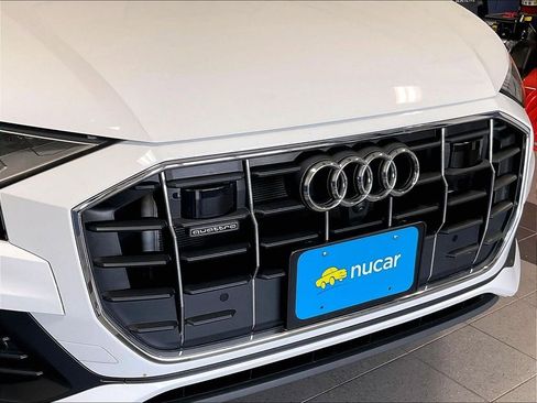 Used 2023 Audi Q8 Premium w/ Convenience Package AWD/4WD image 32