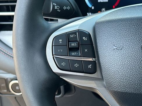 New 2025 Ford Explorer Active w/ Active Comfort Package image 48