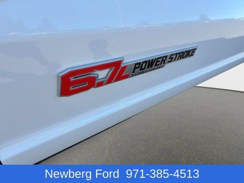 Used 2023 Ford F350 Limited AWD/4WD image 14