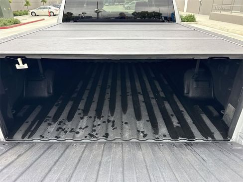 Used 2020 Chevrolet Silverado 1500 RST image 23