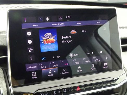 Used 2022 Jeep Compass Latitude image 32