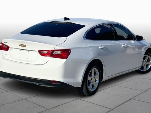 Used 2022 Chevrolet Malibu LS image 12