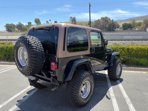 Used 2002 Jeep Wrangler Sahara AWD/4WD image 5