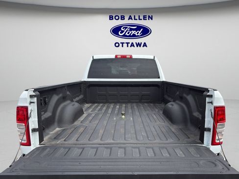 Used 2024 RAM 2500 Tradesman w/ Chrome Appearance Group image 22