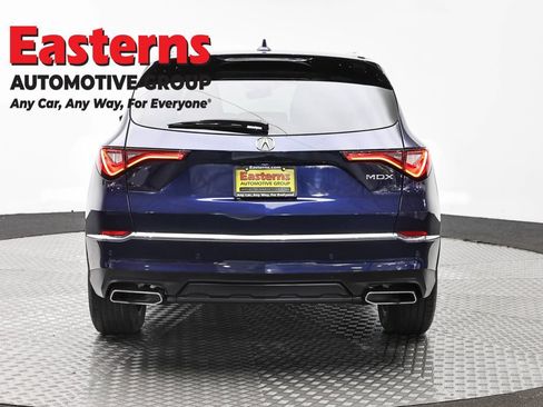 Used 2022 Acura MDX SH-AWD w/ Advance Package image 6