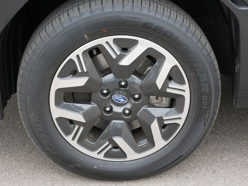 Certified 2025 Subaru Forester Premium AWD/4WD image 15