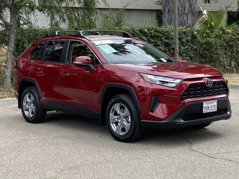 Certified 2025 Toyota RAV4 LE AWD/4WD image 45