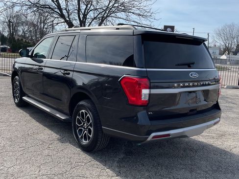 Used 2024 Ford Expedition Max XLT image 6