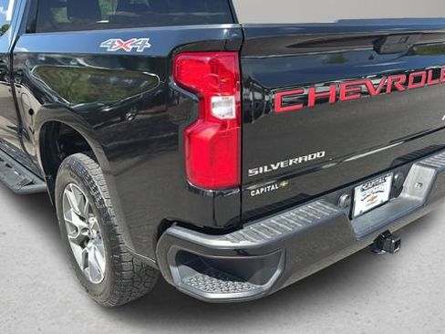 Certified 2022 Chevrolet Silverado 1500 RST image 12