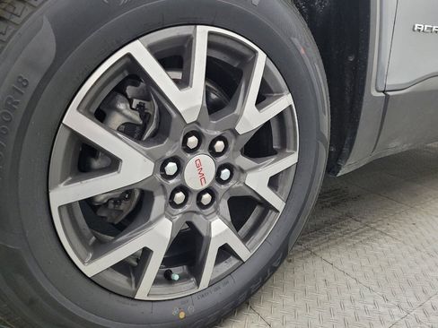 Used 2021 GMC Acadia SLE w/ Driver Convenience Package image 31