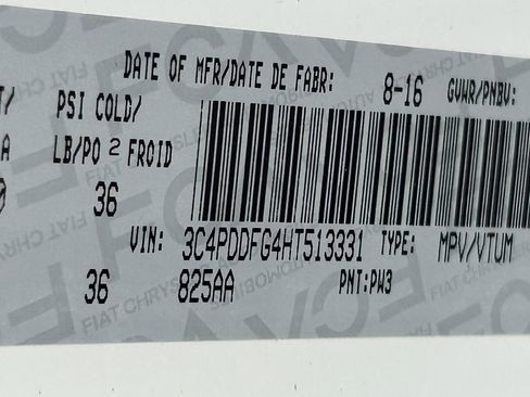 Used 2017 Dodge Journey GT w/ Flexible Seating Group image 38