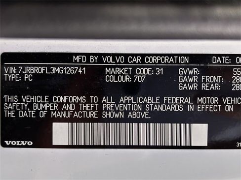 Used 2021 Volvo S60 T8 Inscription image 37