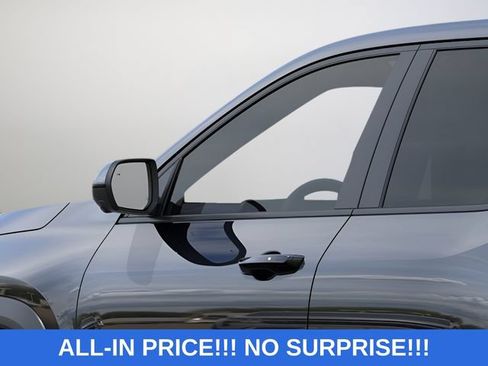 New 2027 Chevrolet Equinox LT w/ Convenience Package II FWD image 22
