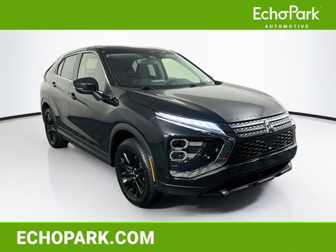 Used 2024 Mitsubishi Eclipse Cross LE AWD/4WD image 1