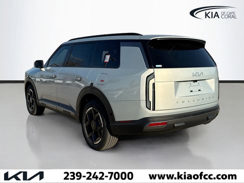 New 2027 Kia Telluride EX image 3