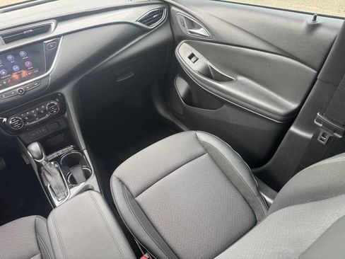 Used 2022 Buick Encore GX Select w/ Sport Touring Package FWD image 26