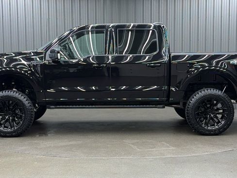 Used 2025 Ford F150 Lariat image 2