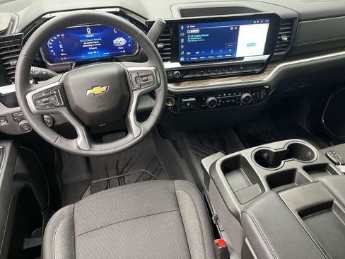 Used 2026 Chevrolet Silverado 1500 LT w/ Protection Package AWD/4WD image 14