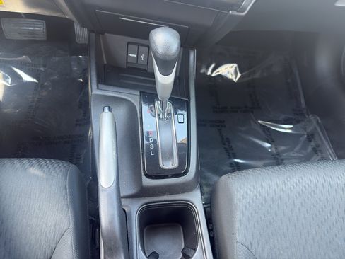 Used 2015 Honda Civic SE image 23