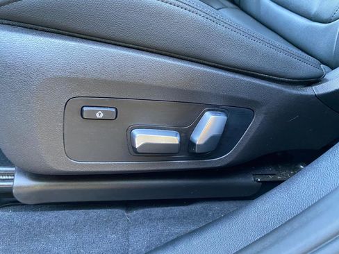 Used 2019 BMW X3 sDrive30i w/ Driving Assistance Package RWD image 26