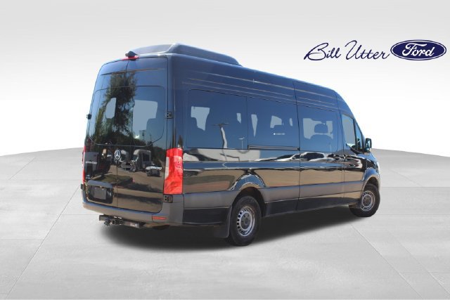 Used 2025 Mercedes-Benz Sprinter 2500 image 5