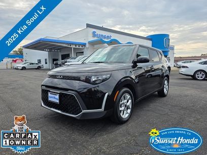 Used 2025 Kia Soul LX w/ LX Technology Package