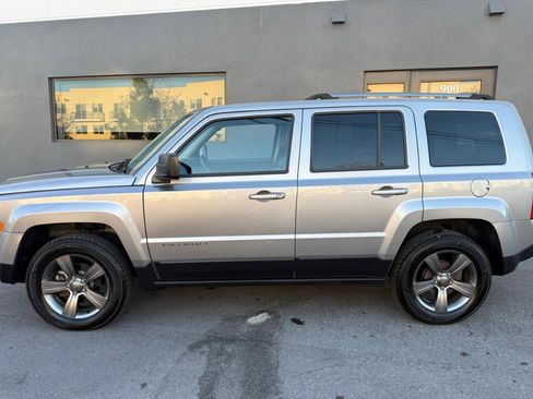 Used 2016 Jeep Patriot Sport w/ Power Value Group image 10