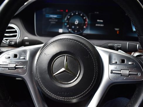 Used 2018 Mercedes-Benz S 450 4MATIC Sedan w/ Premium Package image 42