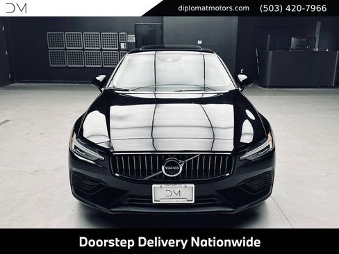 Used 2021 Volvo S60 T8 Inscription AWD/4WD image 11