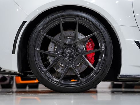 Used 2016 Chevrolet Corvette Z06 w/ 3LZ Preferred Equipment Group image 46